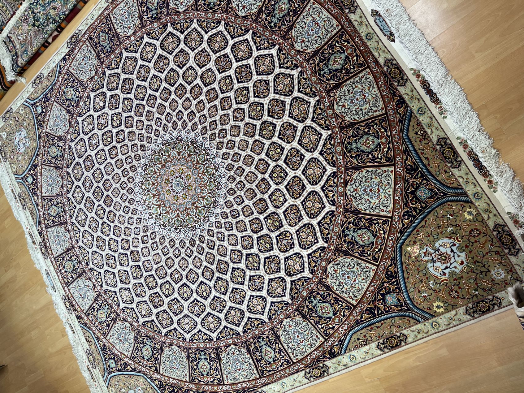 فرش دستباف تبريز 